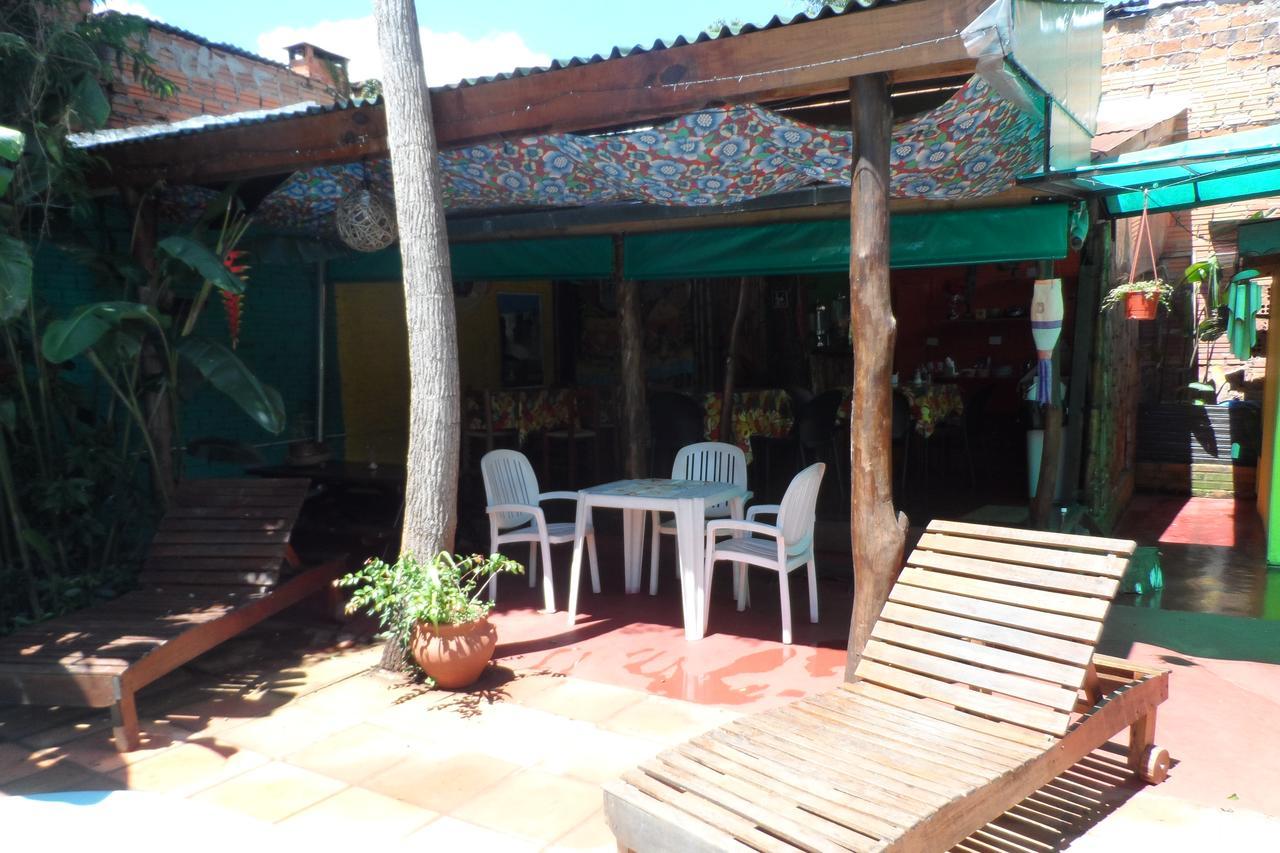Hostel Garden Stone Puerto Iguazú Exterior foto